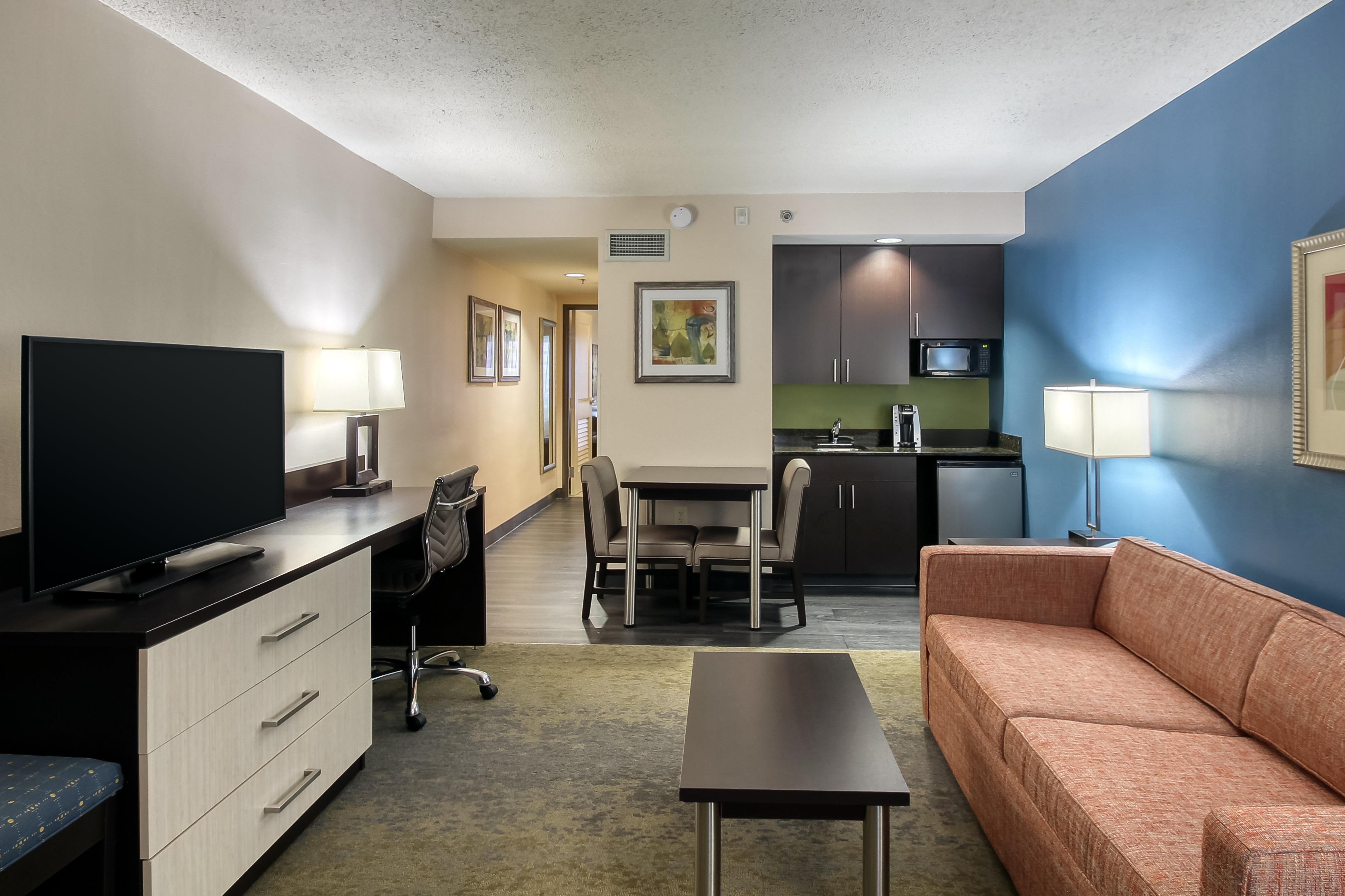 Holiday Inn & Suites Atlanta Airport North By Ihg College Park Exterior foto