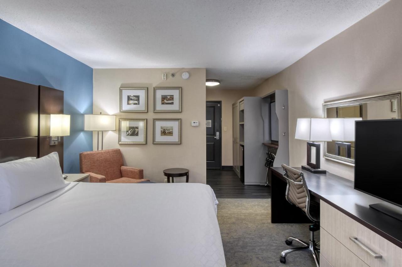 Holiday Inn & Suites Atlanta Airport North By Ihg College Park Exterior foto