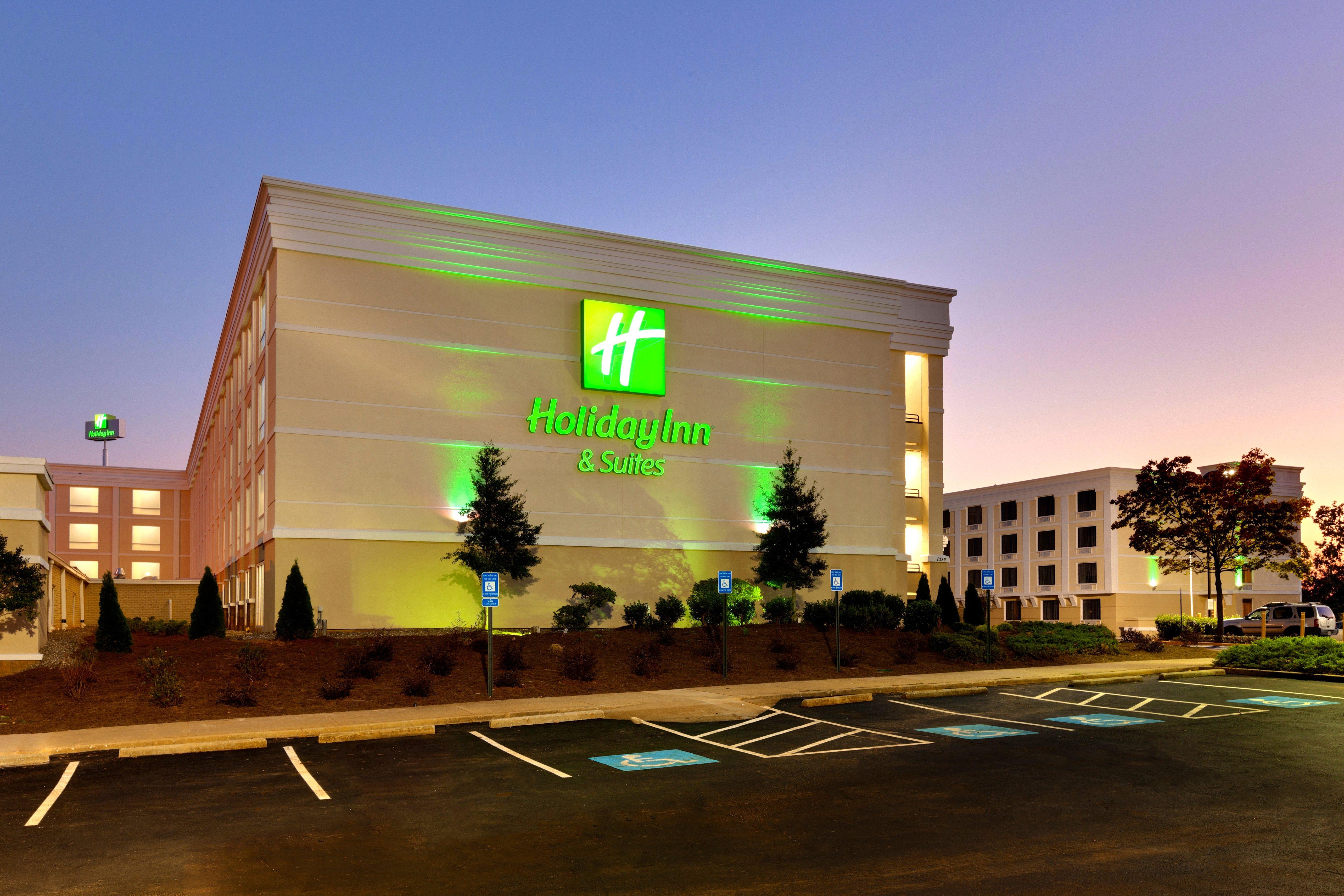 Holiday Inn & Suites Atlanta Airport North By Ihg College Park Exterior foto