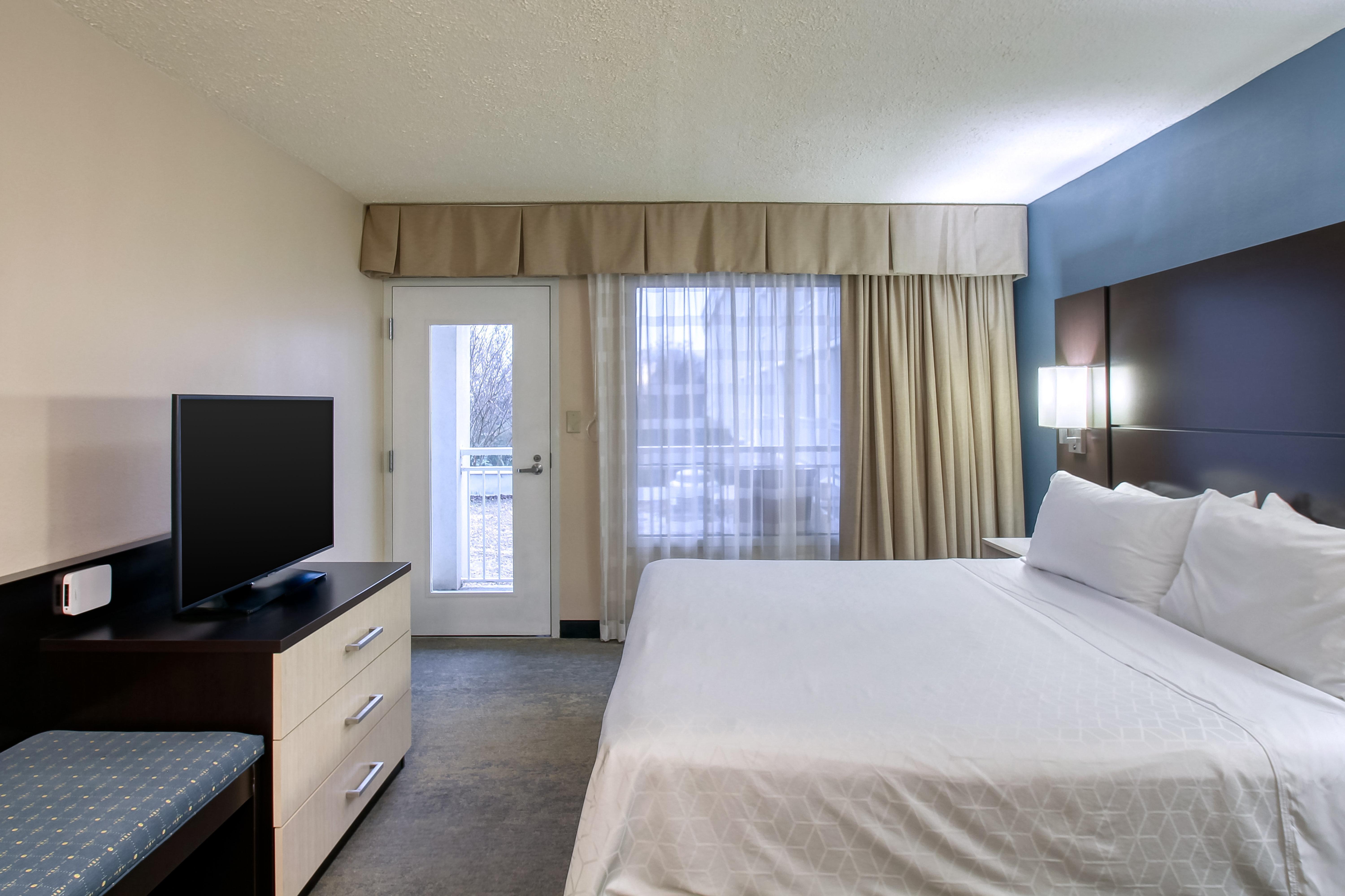 Holiday Inn & Suites Atlanta Airport North By Ihg College Park Exterior foto