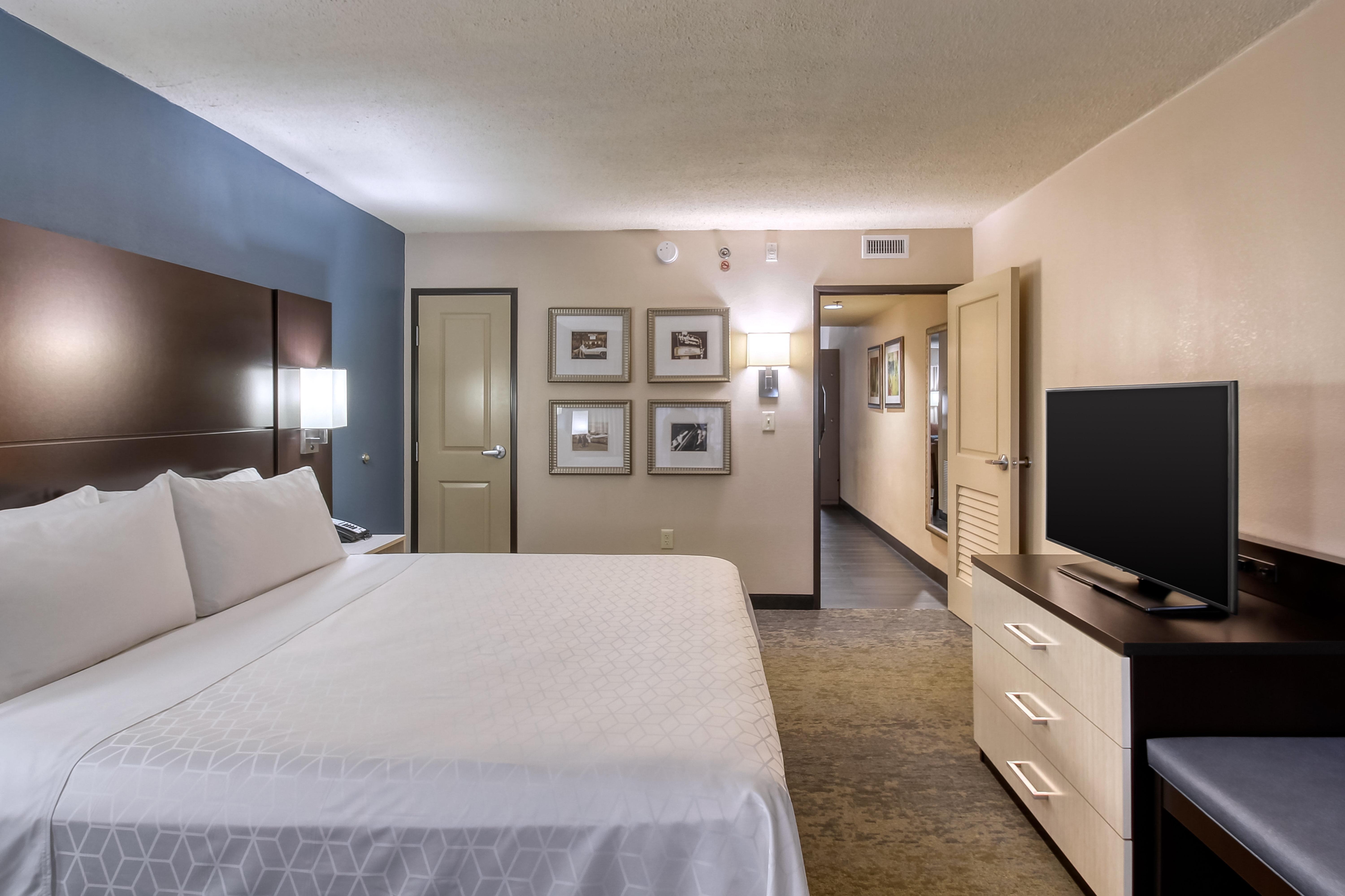 Holiday Inn & Suites Atlanta Airport North By Ihg College Park Exterior foto