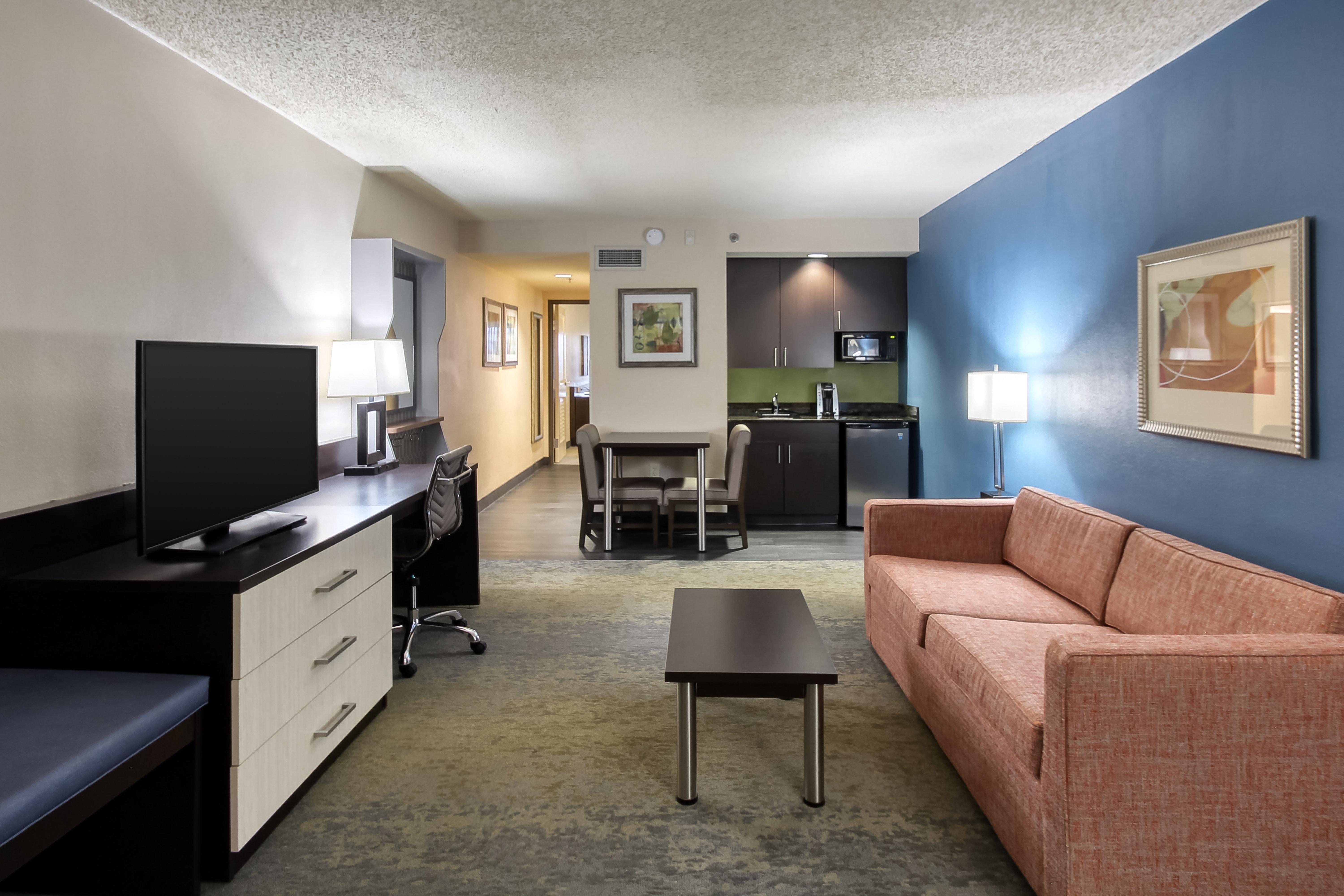 Holiday Inn & Suites Atlanta Airport North By Ihg College Park Exterior foto